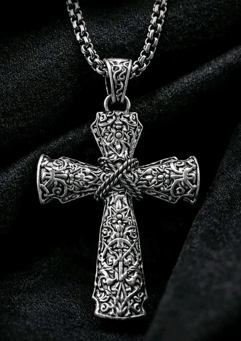 Celtic Cross Pendant Necklace Stainless Steel Silver Tone Mens Gothic Crucifix